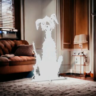 Hund Byracka i vit plåt (de svarta prickarna är gjorda med svart tuschpenna)