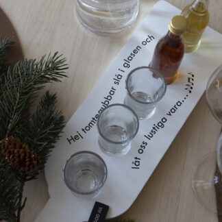 Träbricka JUL för snaps, glas ingår 12x40cm